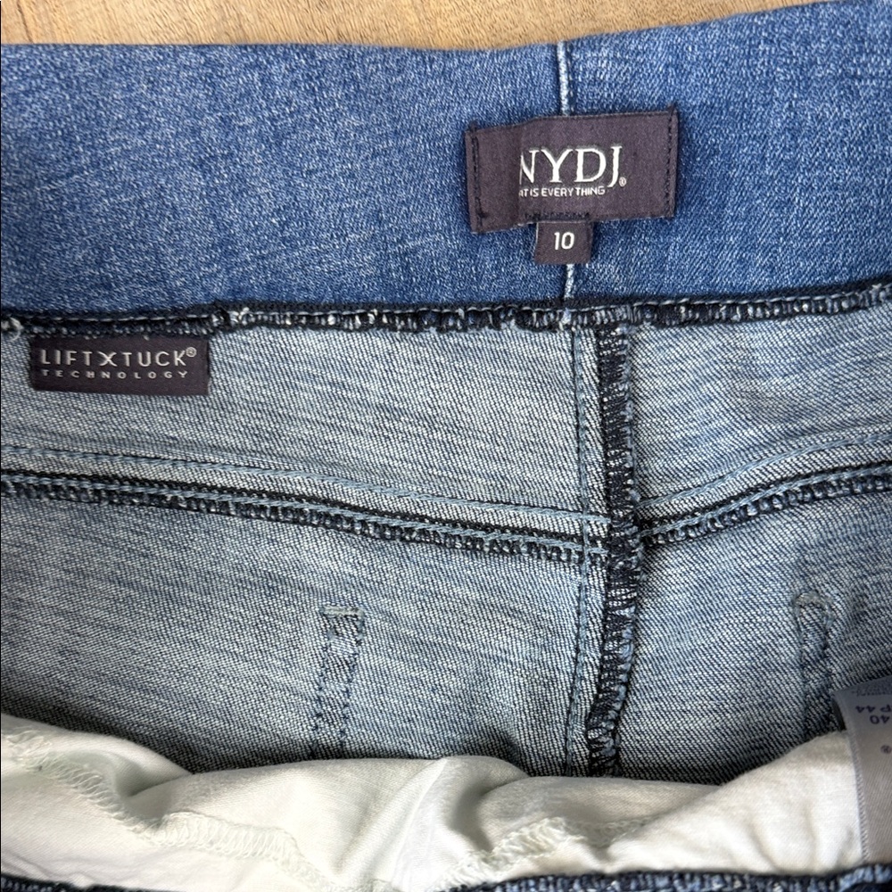 SOLD - Picture 2 of 4